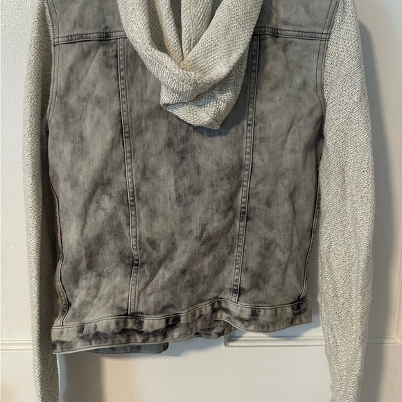 Express Grey Denim Jacket with Knit Sleeves - Picture 4 of 4
